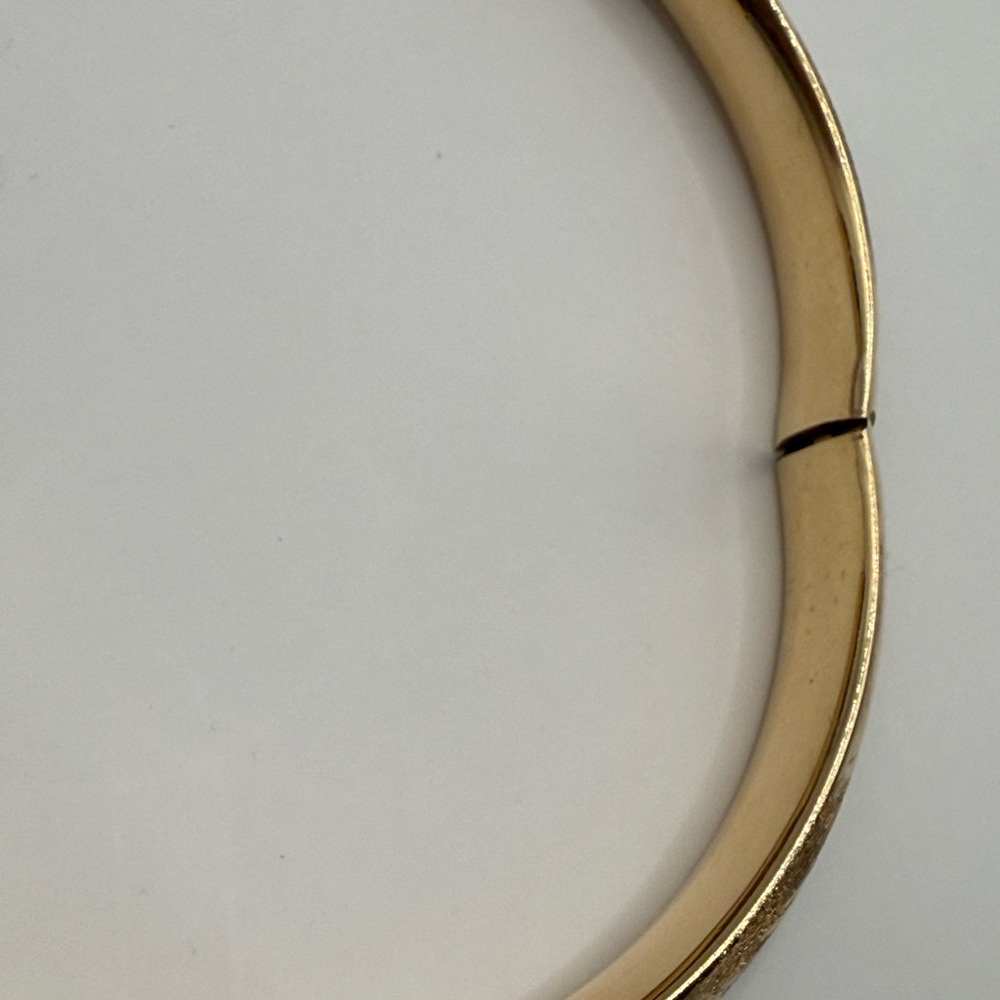 14K Gold Bangle - Picture 8 of 9